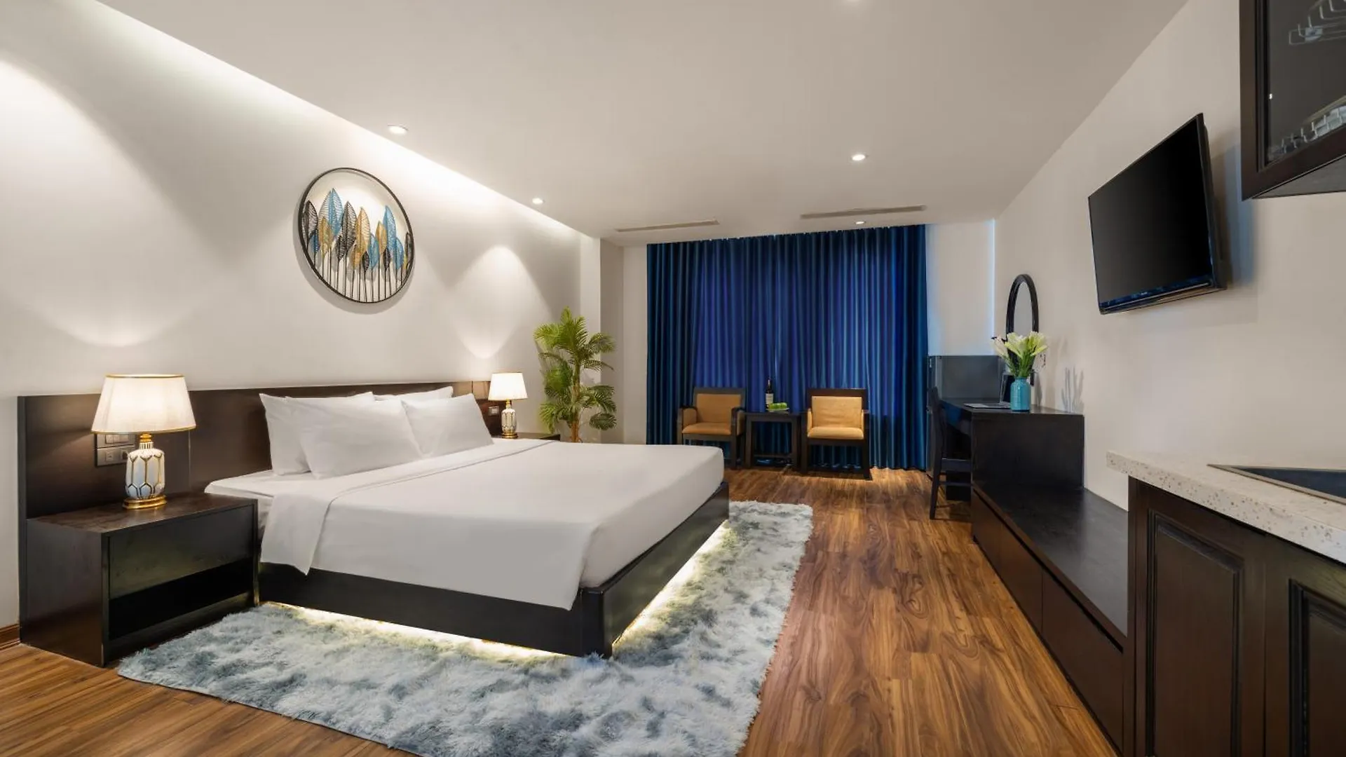 Nostalgia Boutique Hotel Da Nang