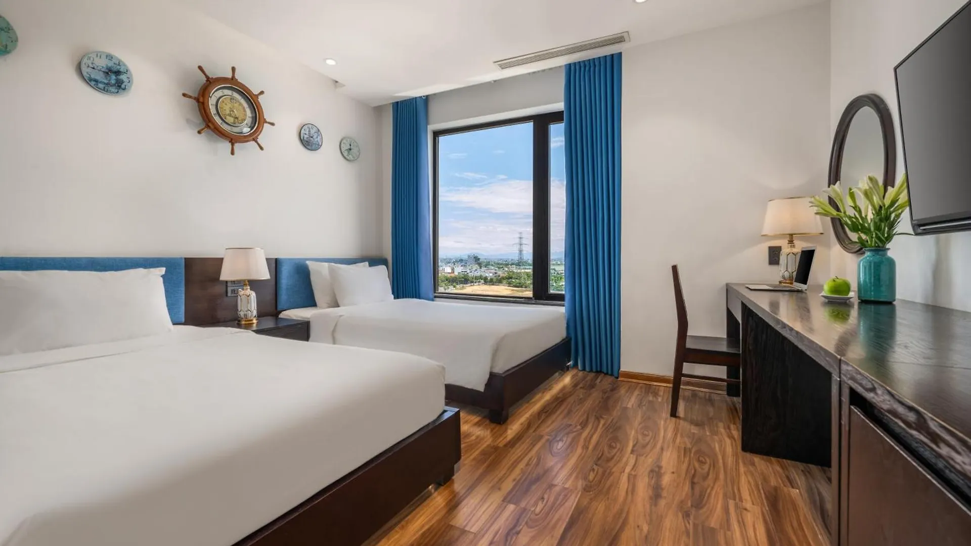 Nostalgia Boutique Hotel Da Nang