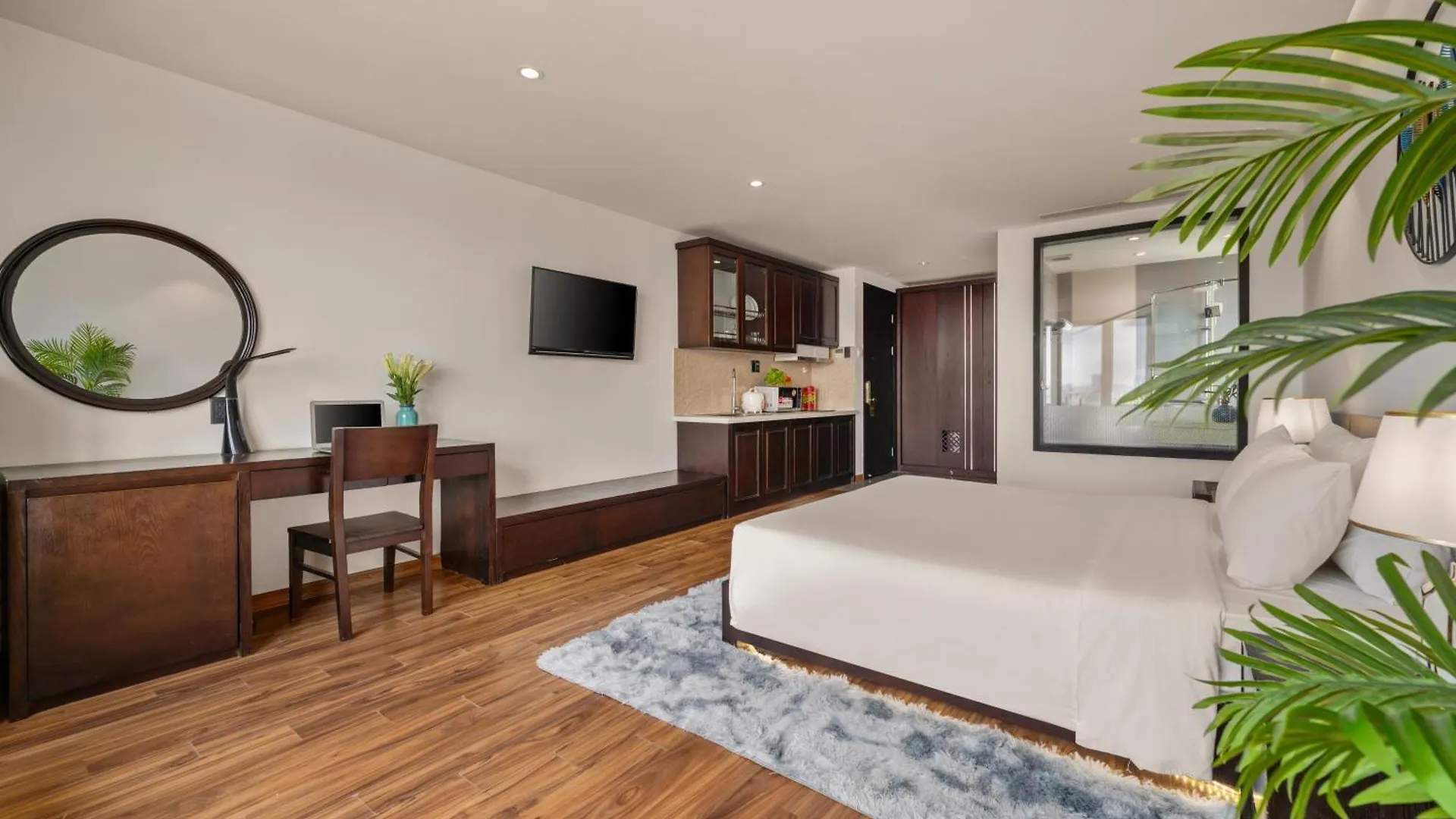 Nostalgia Boutique Hotel Da Nang