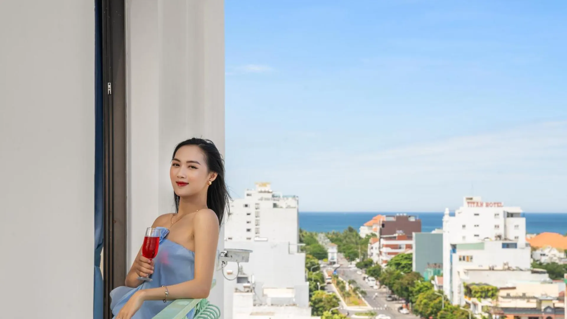 Nostalgia Boutique Hotel Da Nang 4*,  Vietnam