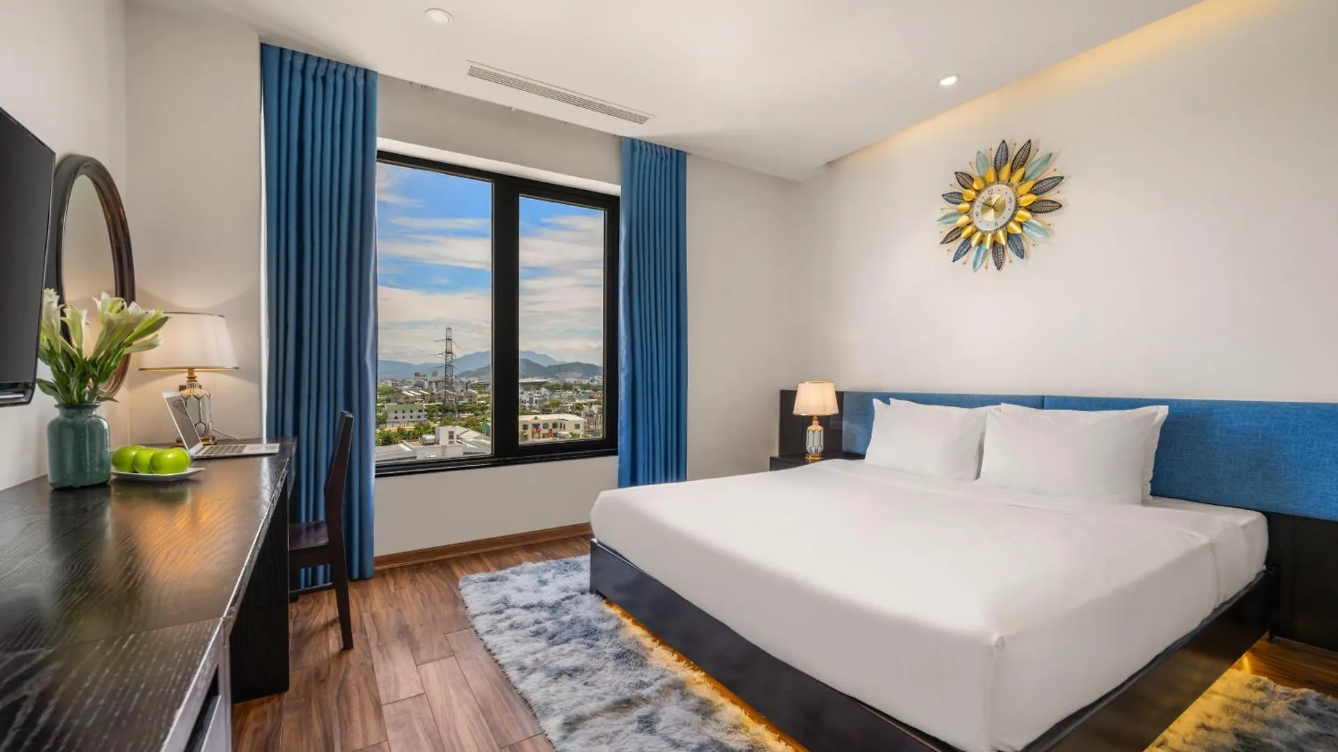 Nostalgia Boutique Hotel Da Nang 4*,  Vietnam
